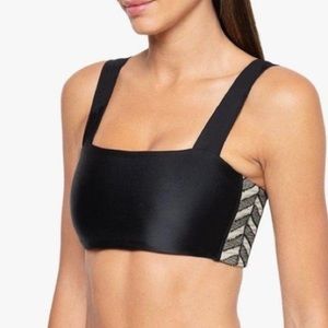 Koral Liana Energy Black sqaure neckline Sports Bra Size small